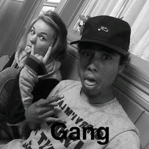 Meet your Posher, Marcal